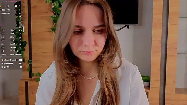 TiffanyBrooklin online show from September 26, 6:05 pm