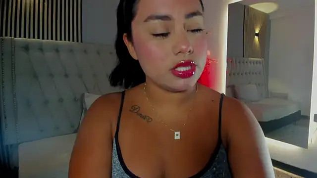 Amara Capee online show from September 30, 7:41 pm