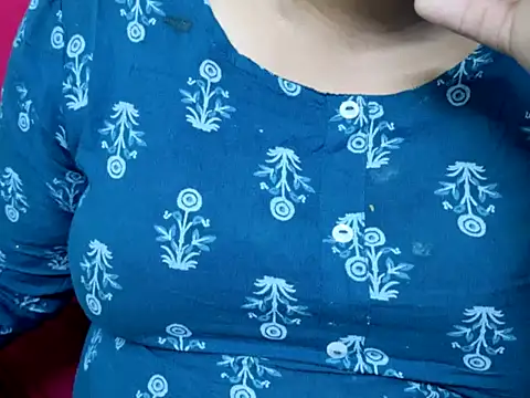 tamilqueenbaby online show from September 27, 4:47 pm