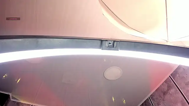 amaraa lewiis online show from November 15, 12:28 pm