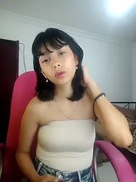 xoxo milk online show from October 27, 5:19 pm