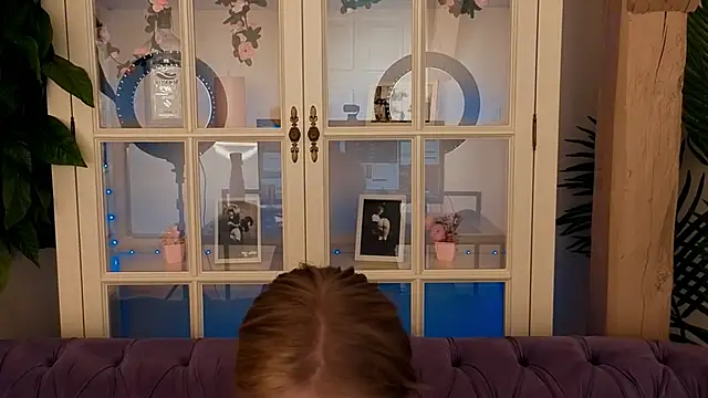 AlinaLiii online show from March 30, 6:18 pm