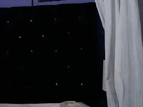 hilarymilky online show from November 11, 2:07 am