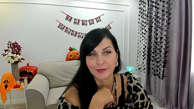 Moon Veloure1 online show from October 15, 11:57 am