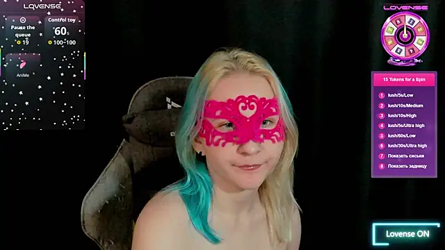 ChristinaFivePlus online show from November 20, 4:08 pm