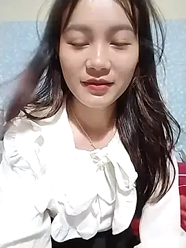 dorothyxx online show from March 22, 8:20 am