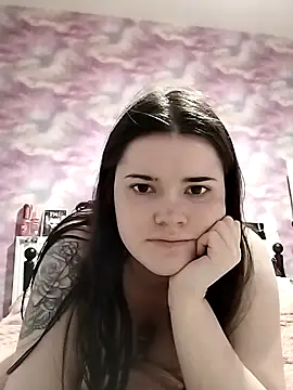 sophslouise online show from September 23, 3:59 am