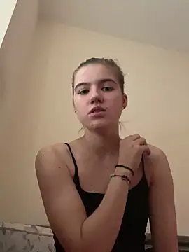 Lucy-XXX- online show from October 7, 4:33 pm