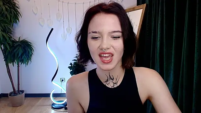 Elastikisss online show from October 16, 2:36 am