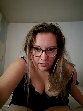 nymphomaniesexy online show from September 21, 7:34 pm