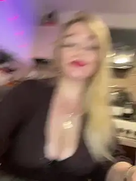 Sweet-blonde online show from May 9, 11:07 pm