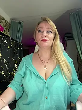 Sweet-blonde online show from April 10, 10:16 pm