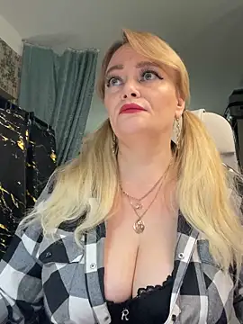 Sweet-blonde online show from May 18, 10:10 am