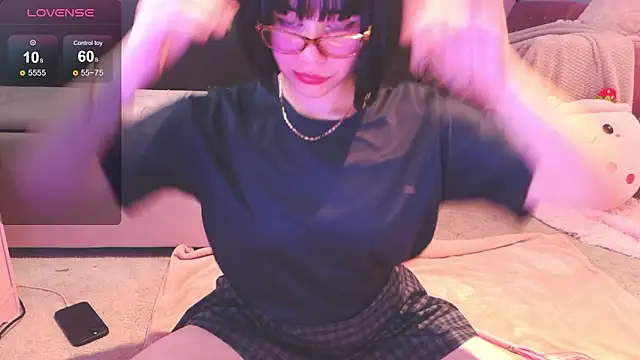 LunaMilav online show from November 15, 2:56 am