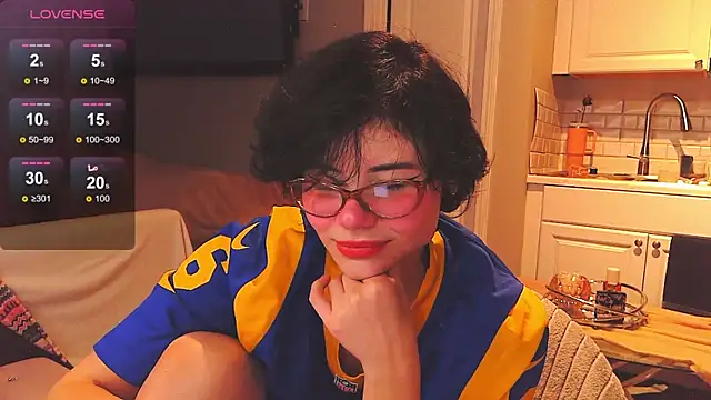 LunaMilav online show from October 22, 12:26 am