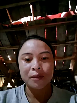 xuxulovezz online show from October 11, 6:40 am