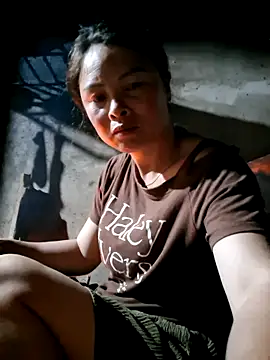xuxulovezz online show from May 20, 12:13 pm
