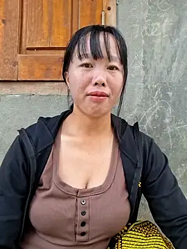 helenzz online show from October 11, 2:16 am