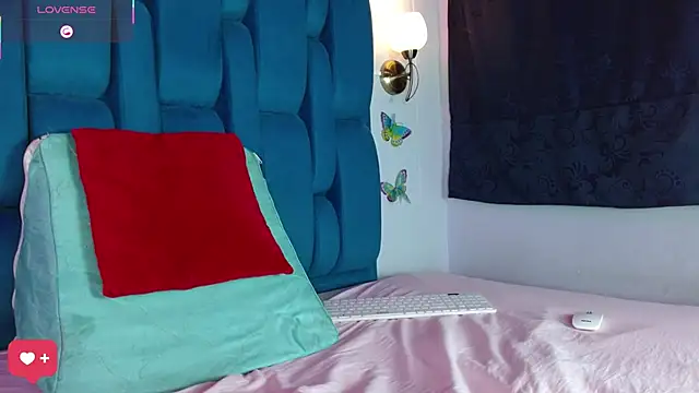 jessicaevan1 online show from September 27, 4:58 pm
