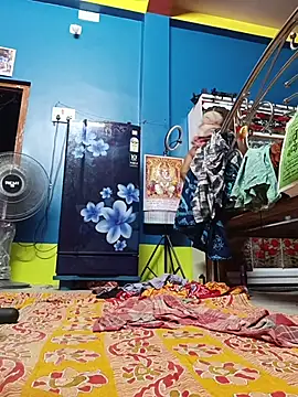 reya743 online show from May 12, 4:57 pm