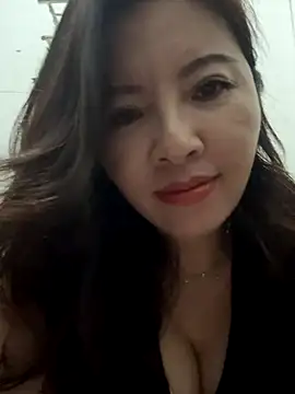 YINGZI-666 online show from October 15, 8:06 am
