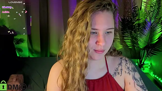 Elsie Cutties online show from May 27, 1:16 am