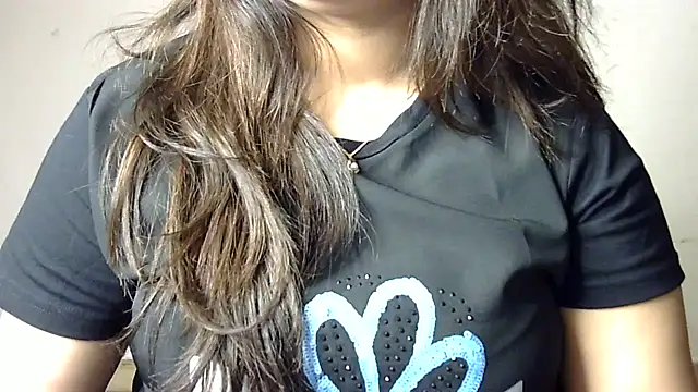 Aaliya02 online show from July 8, 11:23 am