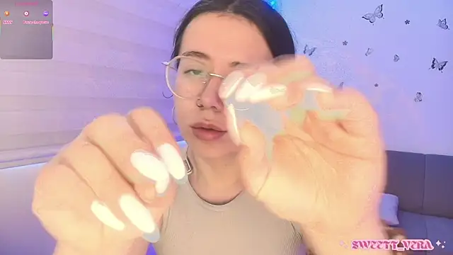 sweettvera online show from May 8, 1:58 pm