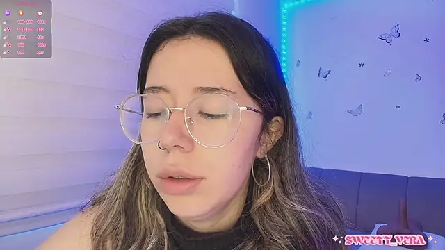 sweettvera online show from March 25, 1:03 pm