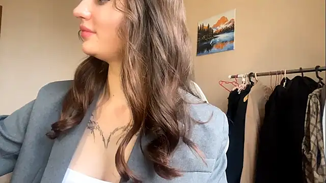 alexthebunny online show from September 30, 10:14 pm
