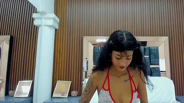 olivia pearl  online show from September 28, 12:21 pm