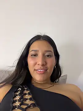 IsabellaJoness  online show from March 8, 2:04 am