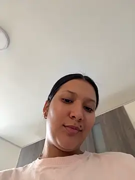 IsabellaJoness  online show from October 16, 12:19 pm