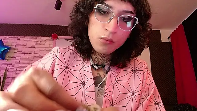 FelishaKitty online show from October 3, 9:25 am