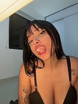 amberhoney02 online show from November 5, 1:44 am