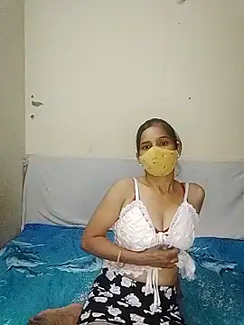 Hott bomb online show from September 25, 7:18 am