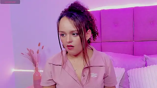 CamilaGomez149 online show from May 10, 2:02 am