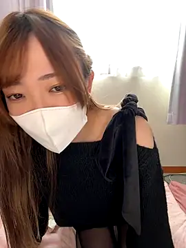 Moe v v online show from December 15, 1:11 am