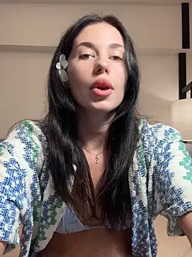 JossMuse  online show from September 25, 3:38 am