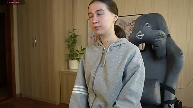 PrincessAfina online show from October 1, 5:51 pm