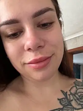 LindaLoverx online show from October 2, 2:27 am