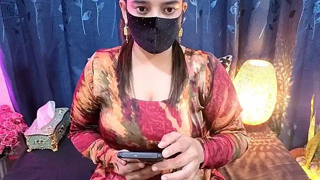 Sanvi-Queen online show from December 21, 7:07 pm