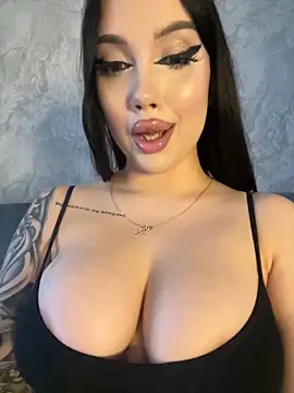 kiss Lissa online show from February 1, 7:51 am