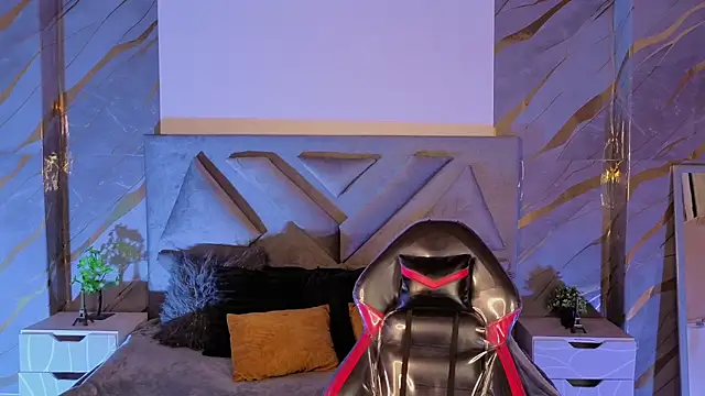 samycollens online show from March 30, 12:49 pm