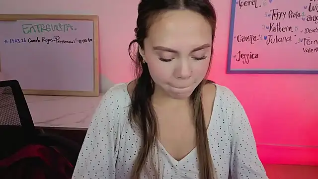 samycollens online show from March 17, 11:58 am