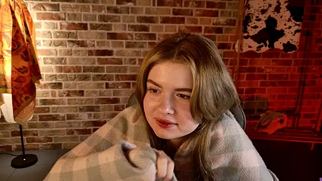 HaleySun online show from October 25, 2:14 pm