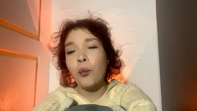 ZolaPerking online show from September 30, 8:13 pm