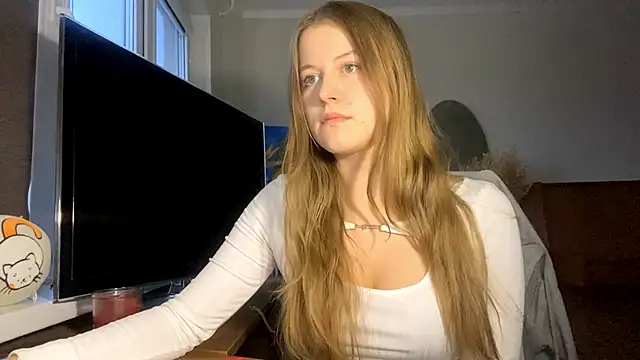 DarlenaRhett online show from October 3, 3:17 pm