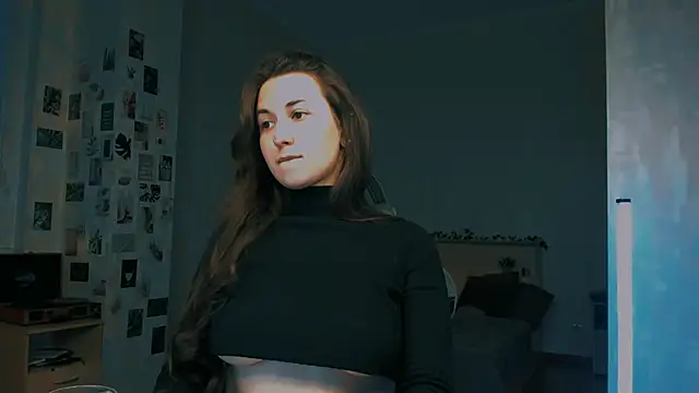 raviolly046 online show from November 17, 12:39 pm