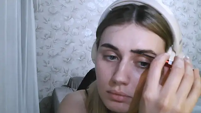 JerrieLoosle online show from October 2, 4:34 pm